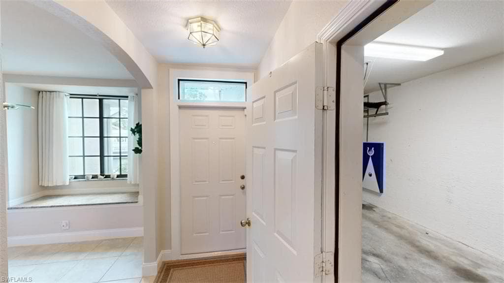 7660 Meadow Lakes Dr 1603, Naples, FL 34104-43