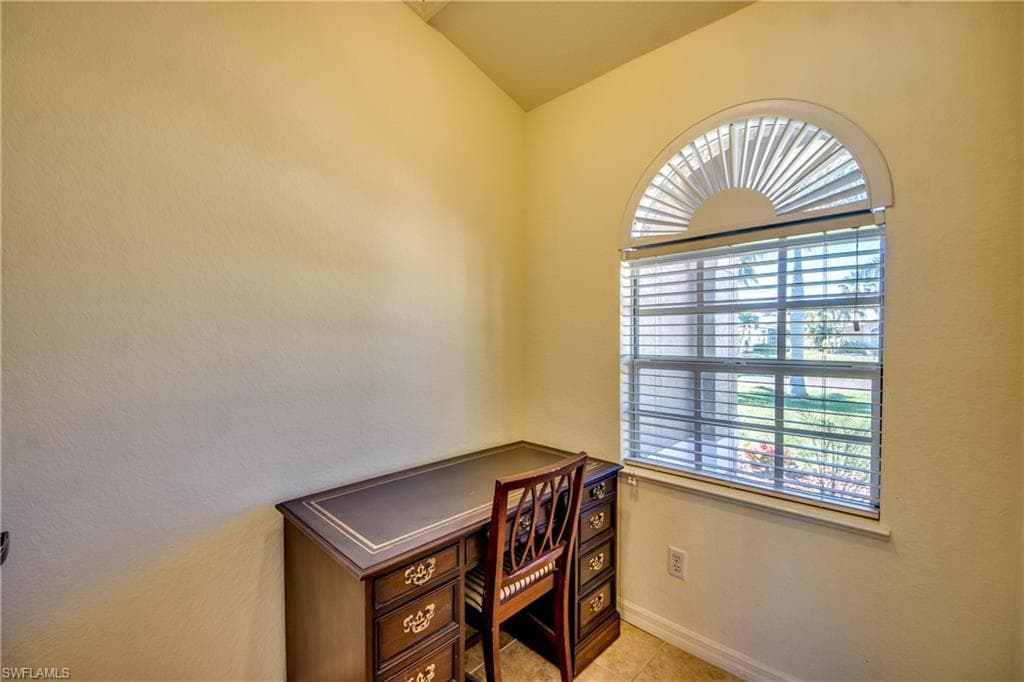 4341 25th Ct, Cape Coral, FL 33914-14
