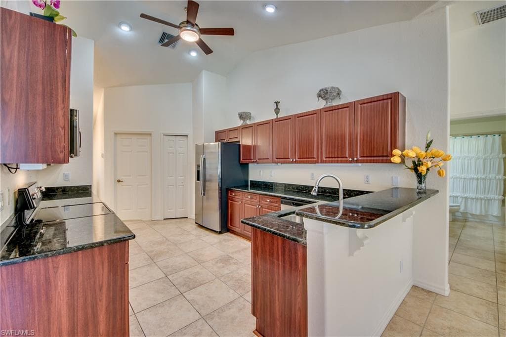 4341 25th Ct, Cape Coral, FL 33914-21