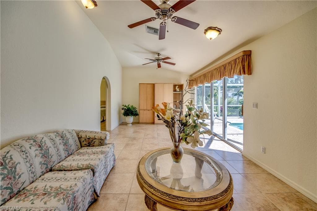 4341 25th Ct, Cape Coral, FL 33914-27