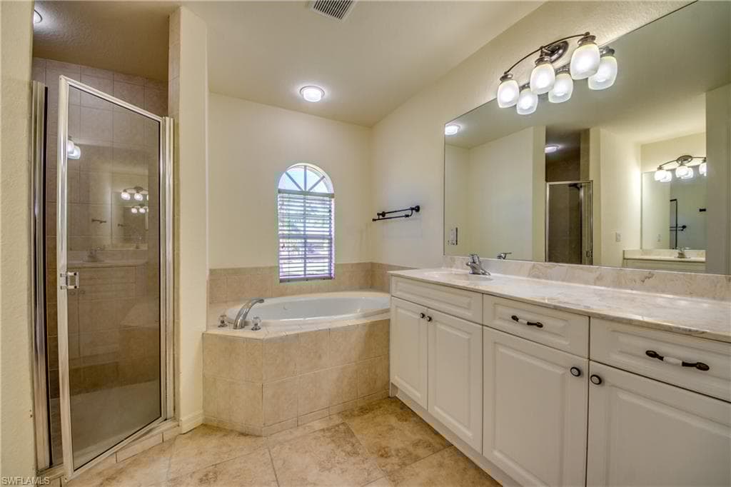 4341 25th Ct, Cape Coral, FL 33914-32