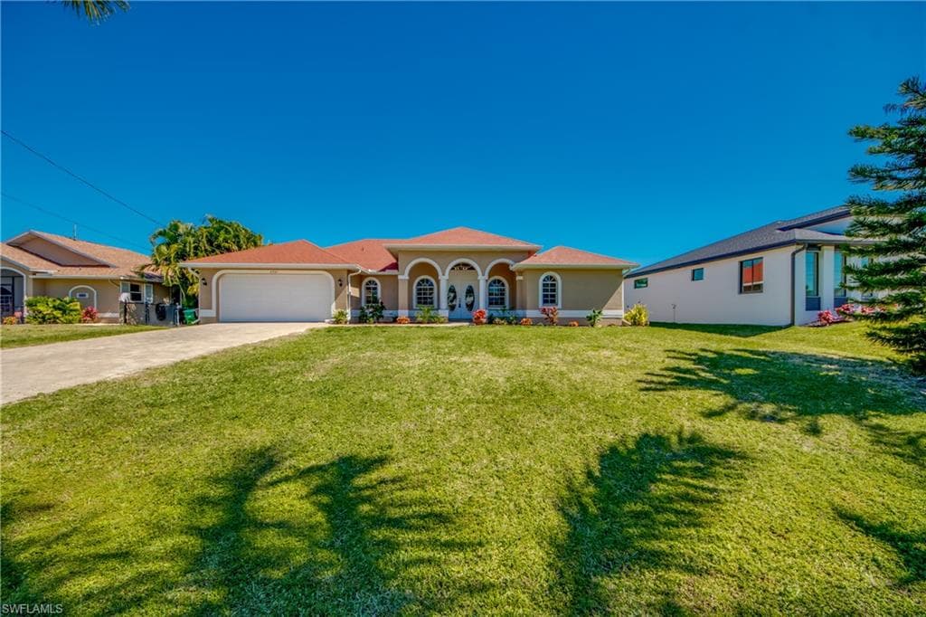 4341 25th Ct, Cape Coral, FL 33914-3
