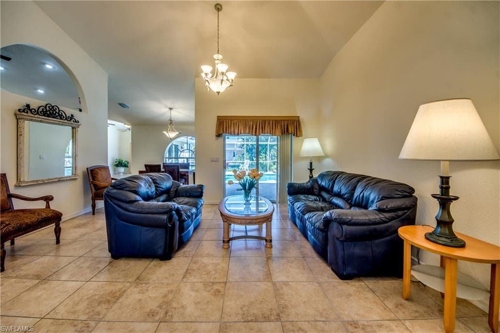 4341 25th Ct, Cape Coral, FL 33914-7