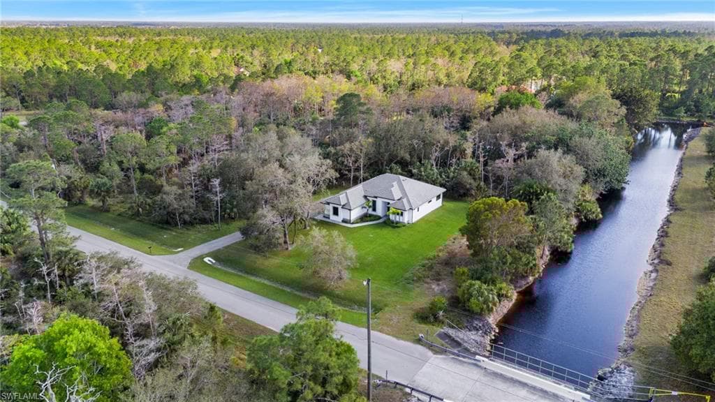 70 33rd Ave NW, Naples, FL 34120-12