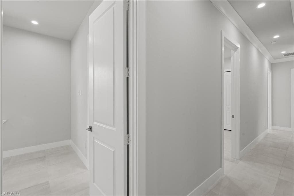 70 33rd Ave NW, Naples, FL 34120-33