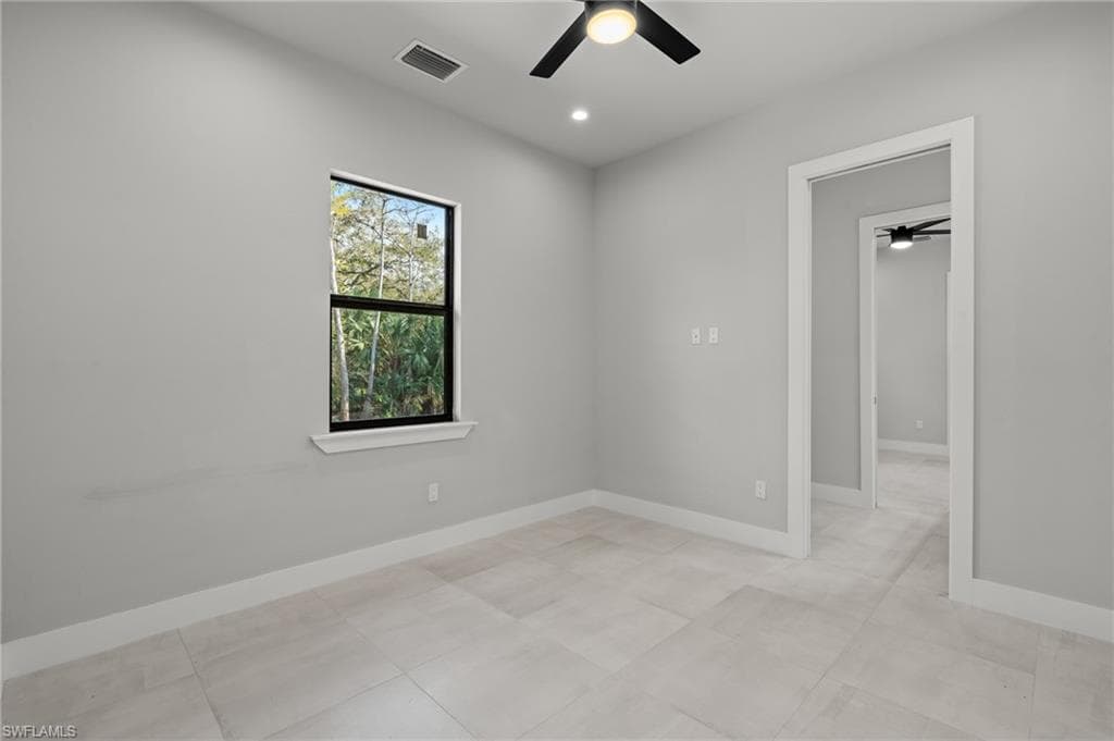 70 33rd Ave NW, Naples, FL 34120-35