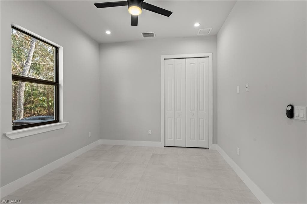70 33rd Ave NW, Naples, FL 34120-40