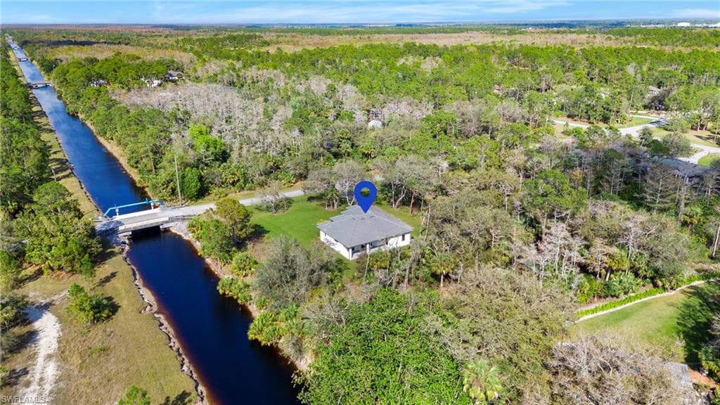 70 33rd Ave NW, Naples, FL 34120-50