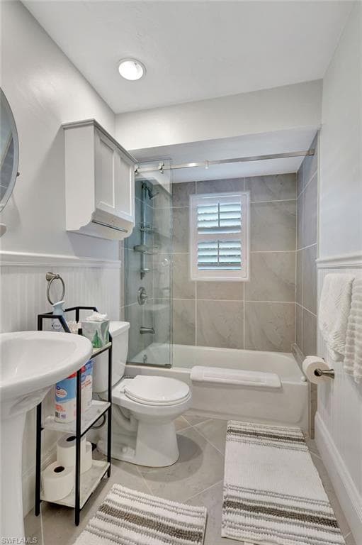 542 110th Ave N, Naples, FL 34108-25