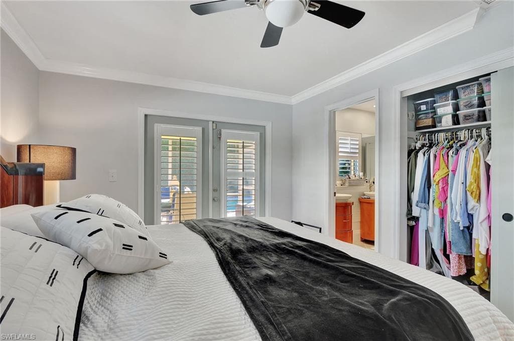 542 110th Ave N, Naples, FL 34108-29