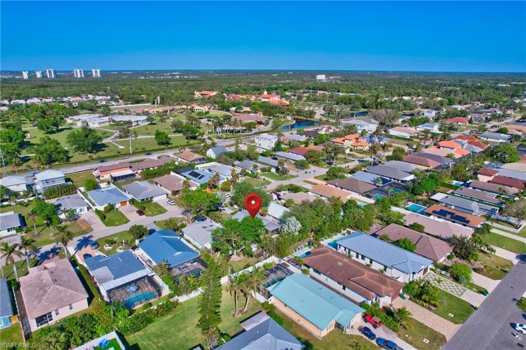 542 110th Ave N, Naples, FL 34108-40