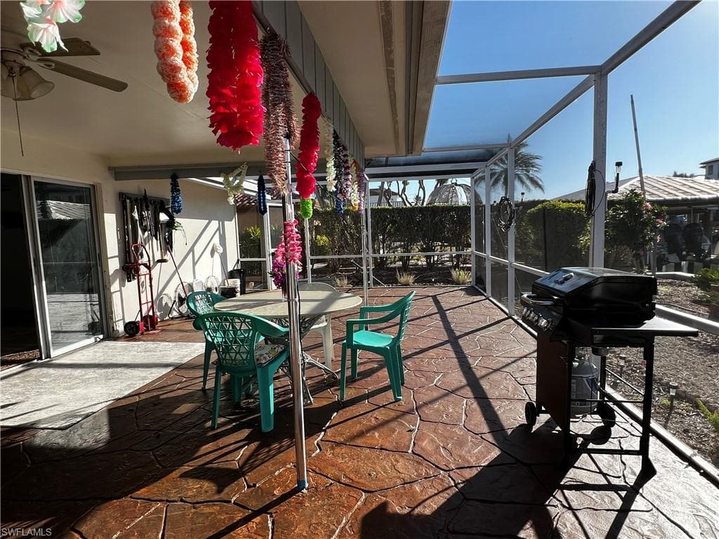 176 Heron Ave, Naples, FL 34108-9