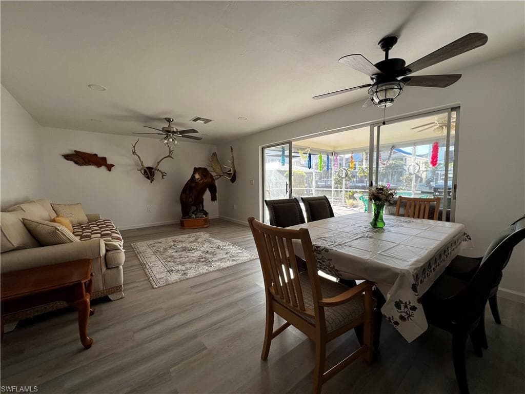 176 Heron Ave, Naples, FL 34108-12