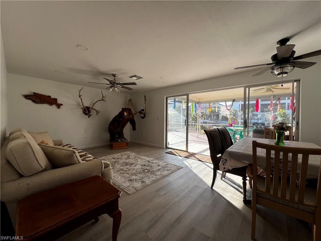 176 Heron Ave, Naples, FL 34108-13