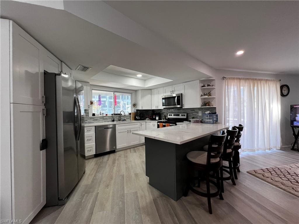 176 Heron Ave, Naples, FL 34108-20