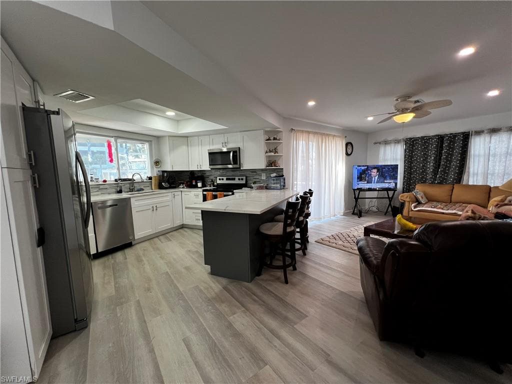 176 Heron Ave, Naples, FL 34108-30