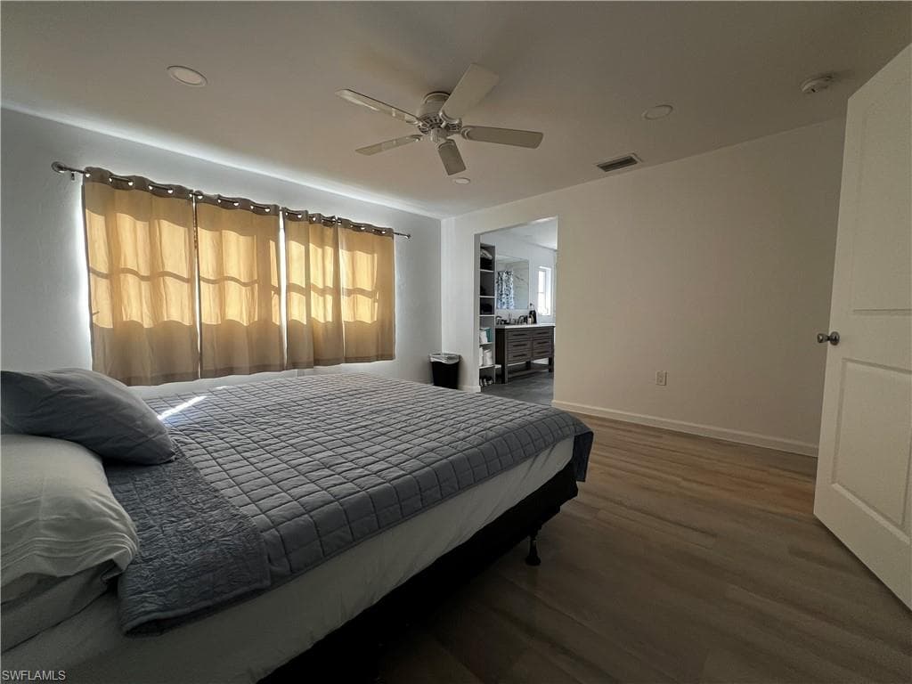 176 Heron Ave, Naples, FL 34108-32