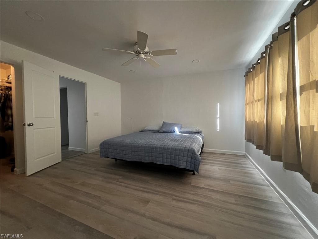 176 Heron Ave, Naples, FL 34108-36