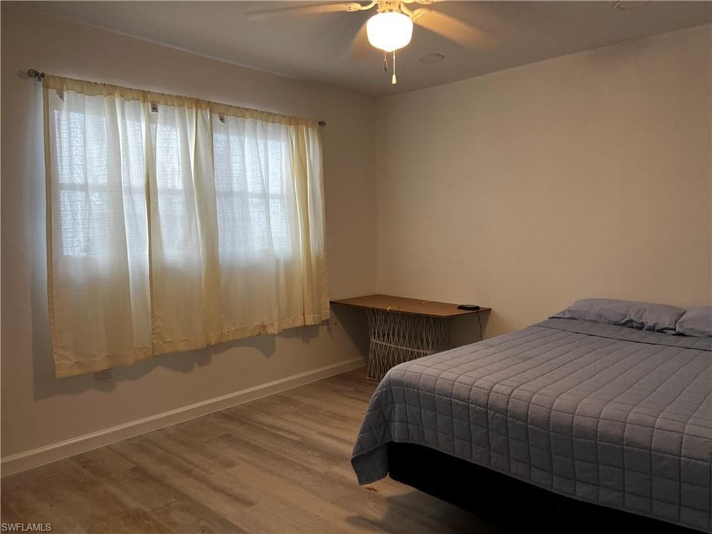 176 Heron Ave, Naples, FL 34108-46