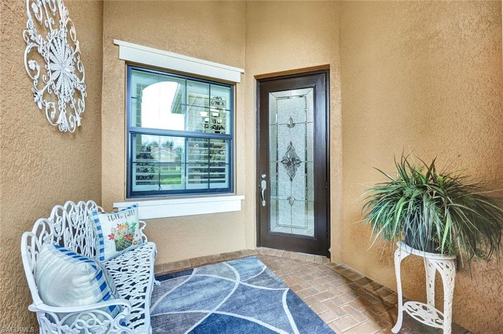 13525 Monticello Blvd, Naples, FL 34109-2