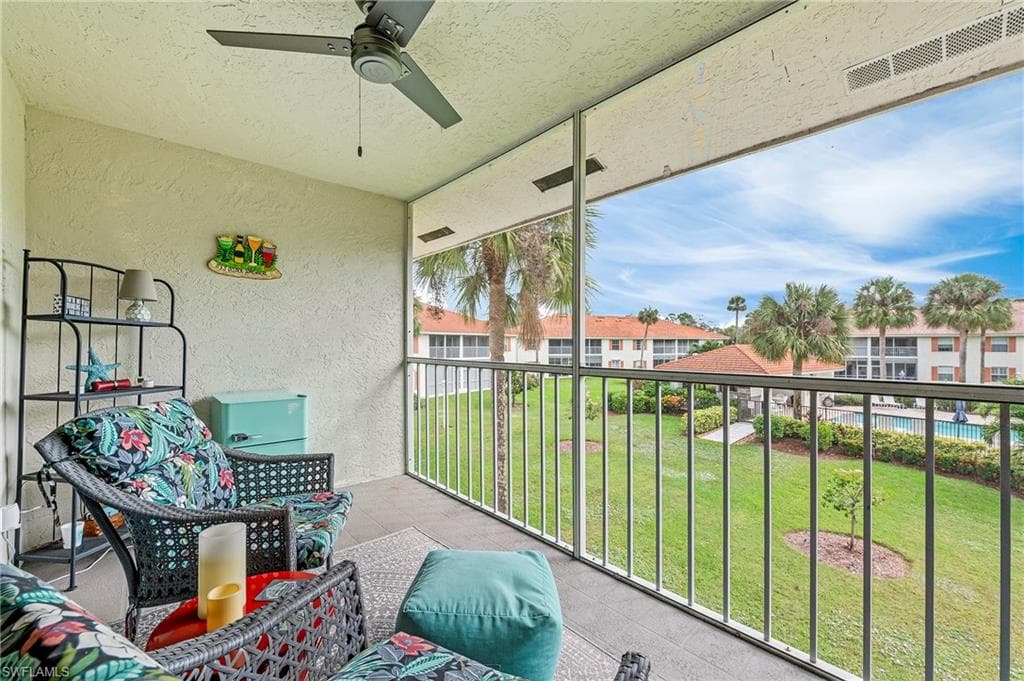 648 Mardel Ct 708, Naples, FL 34104-12