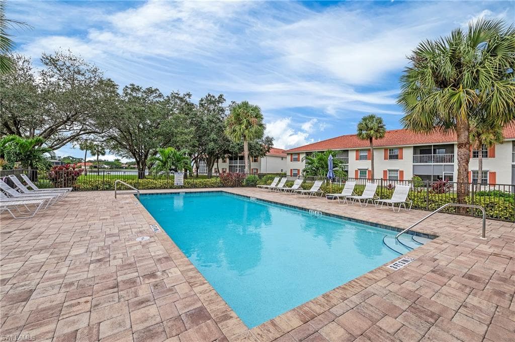 648 Mardel Ct 708, Naples, FL 34104-14