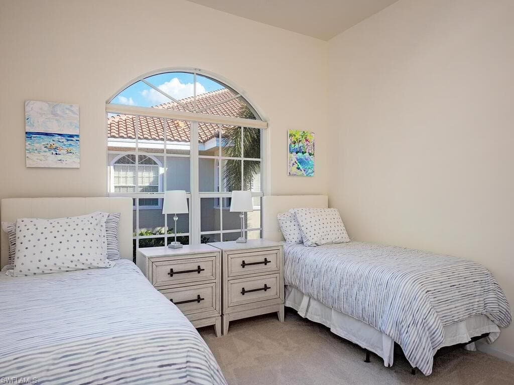 8487 Abbington Cir 1-121, Naples, FL 34108-12