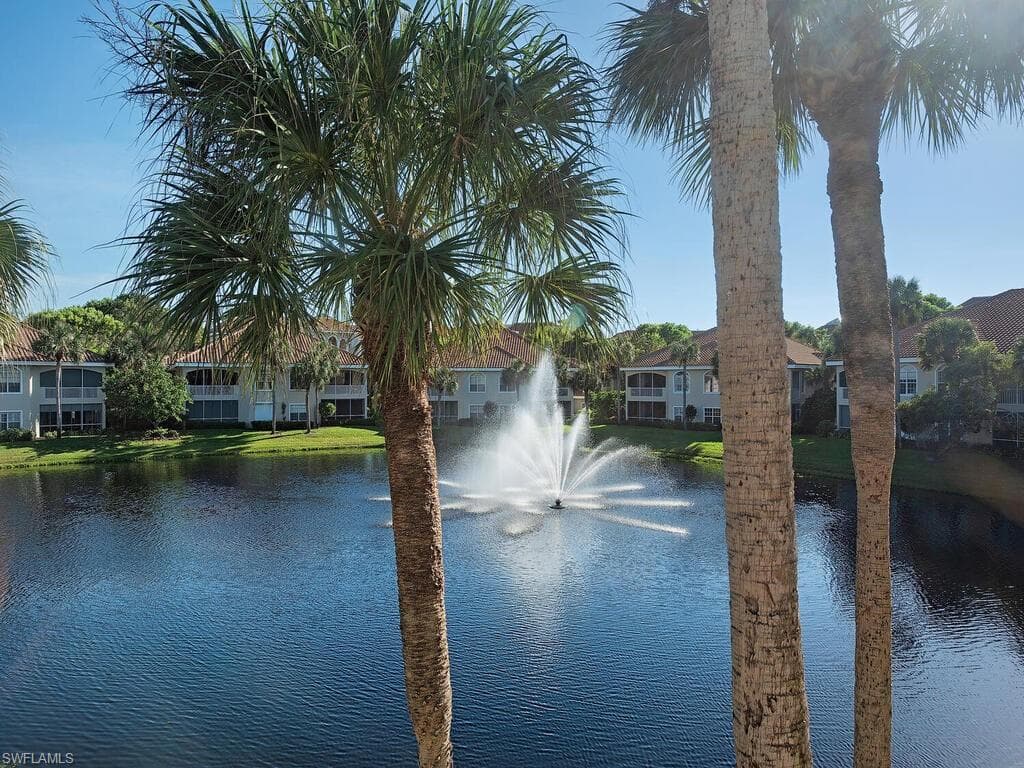 8487 Abbington Cir 1-121, Naples, FL 34108-13