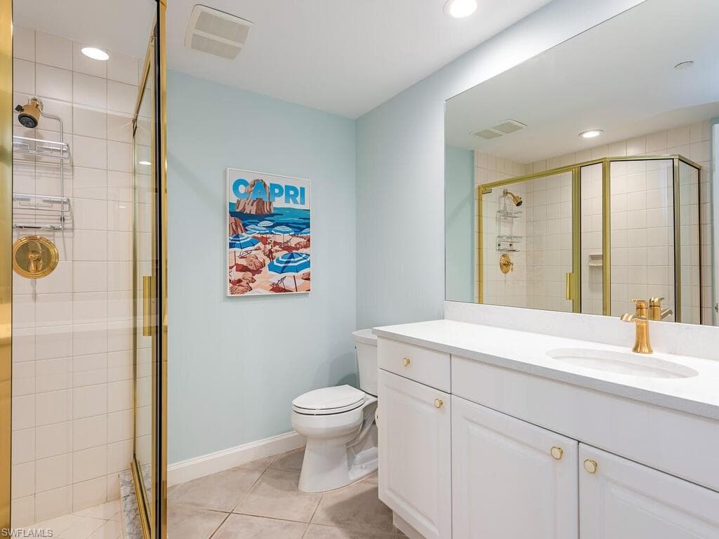 7117 Pelican Bay Blvd 1106, Naples, FL 34108-12