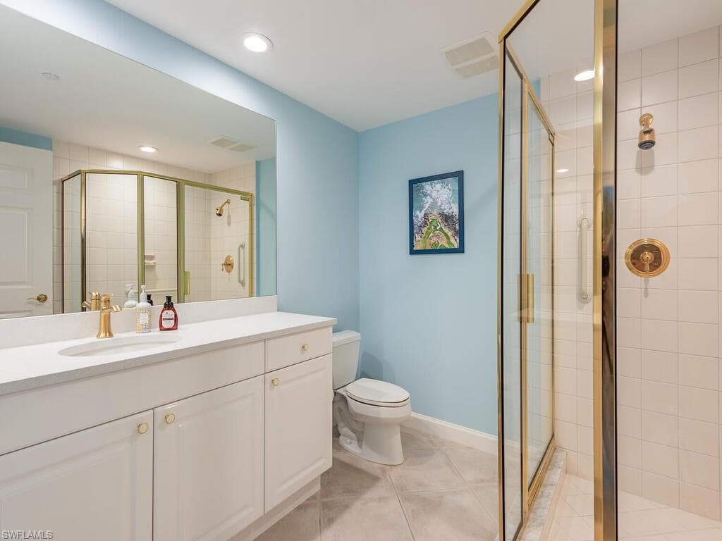 7117 Pelican Bay Blvd 1106, Naples, FL 34108-14