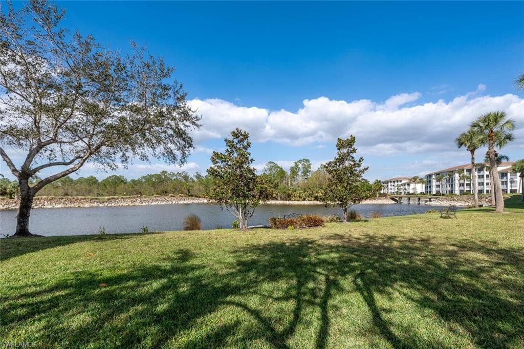7625 Arbor Lakes Ct 315, Naples, FL 34112-34