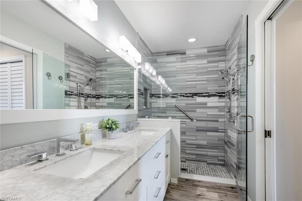 7625 Arbor Lakes Ct 315, Naples, FL 34112-8