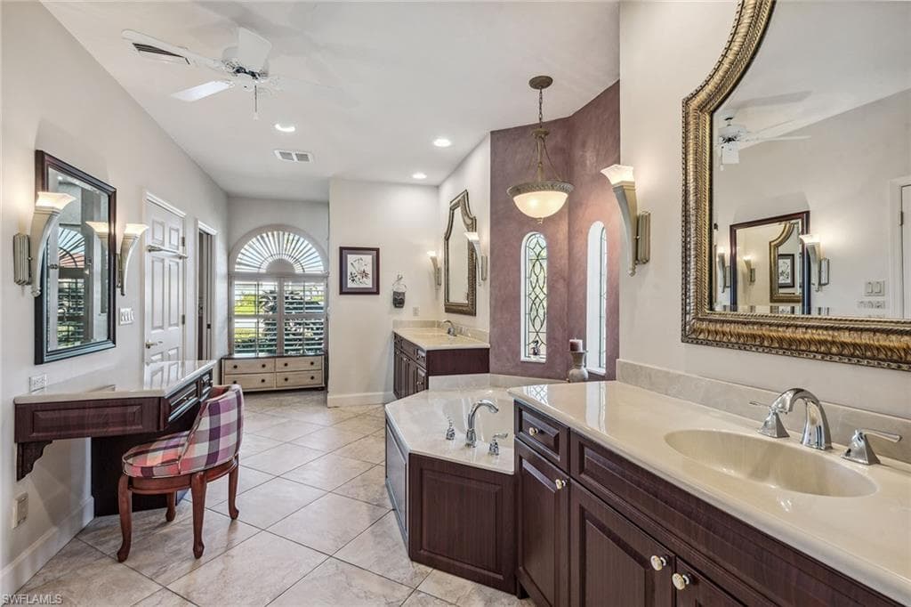 800 Arcadia Ct, Marco Island, FL 34145-21
