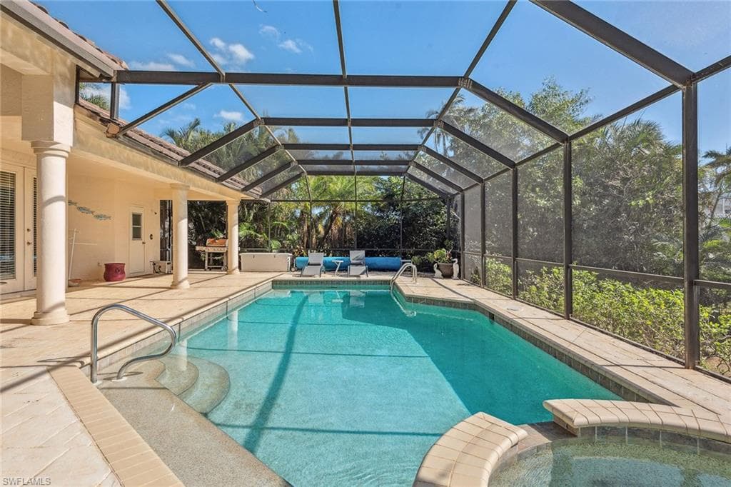 800 Arcadia Ct, Marco Island, FL 34145-37