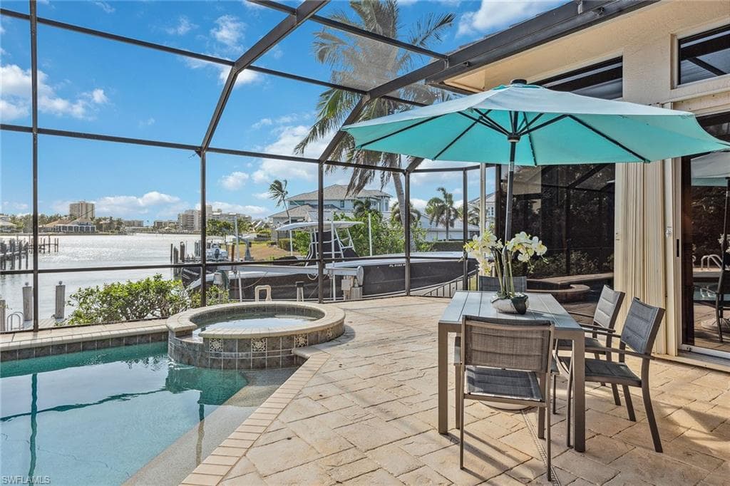 800 Arcadia Ct, Marco Island, FL 34145-3