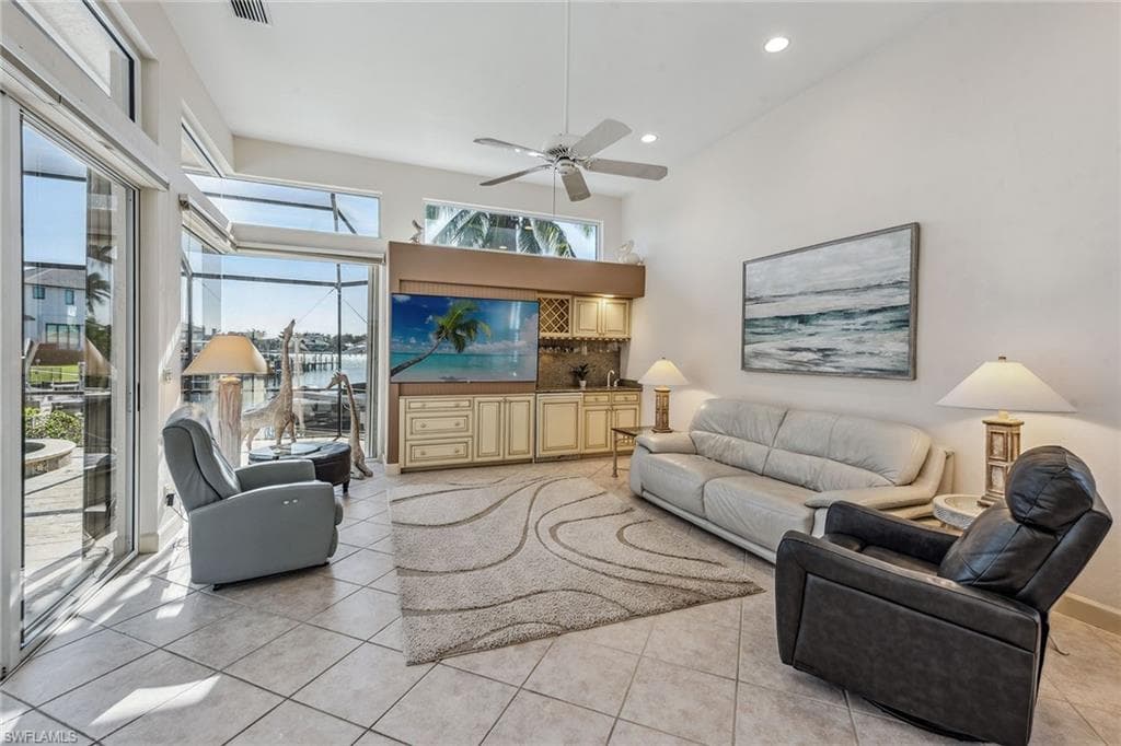 800 Arcadia Ct, Marco Island, FL 34145-8