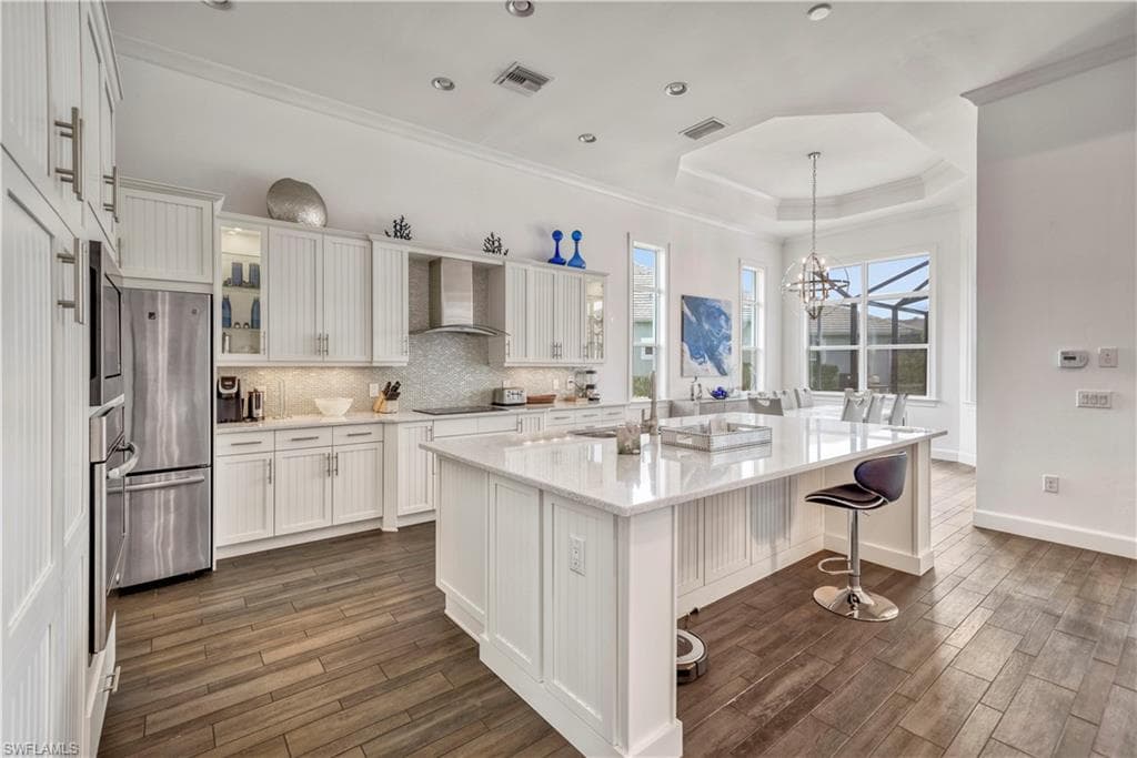 6399 Warwick Ave, Naples, FL 34113-10
