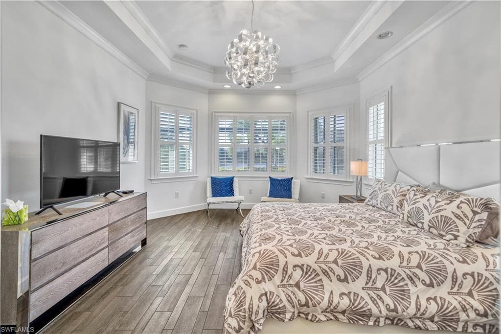 6399 Warwick Ave, Naples, FL 34113-19