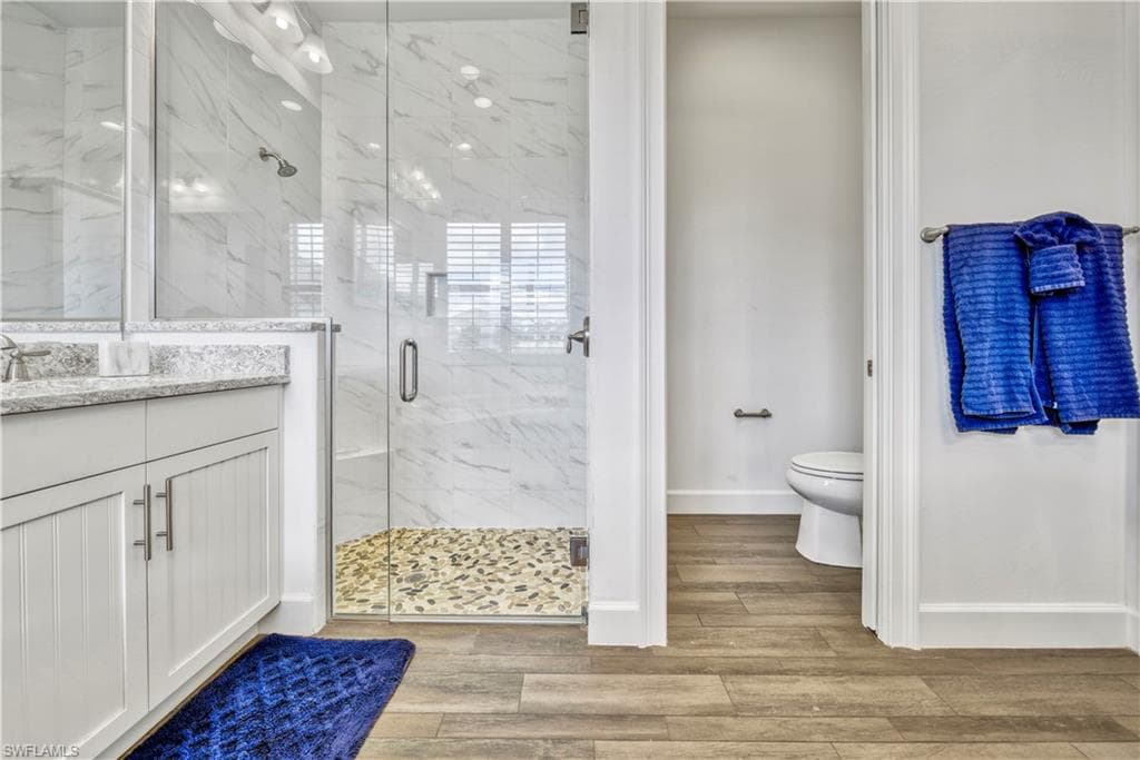 6399 Warwick Ave, Naples, FL 34113-22