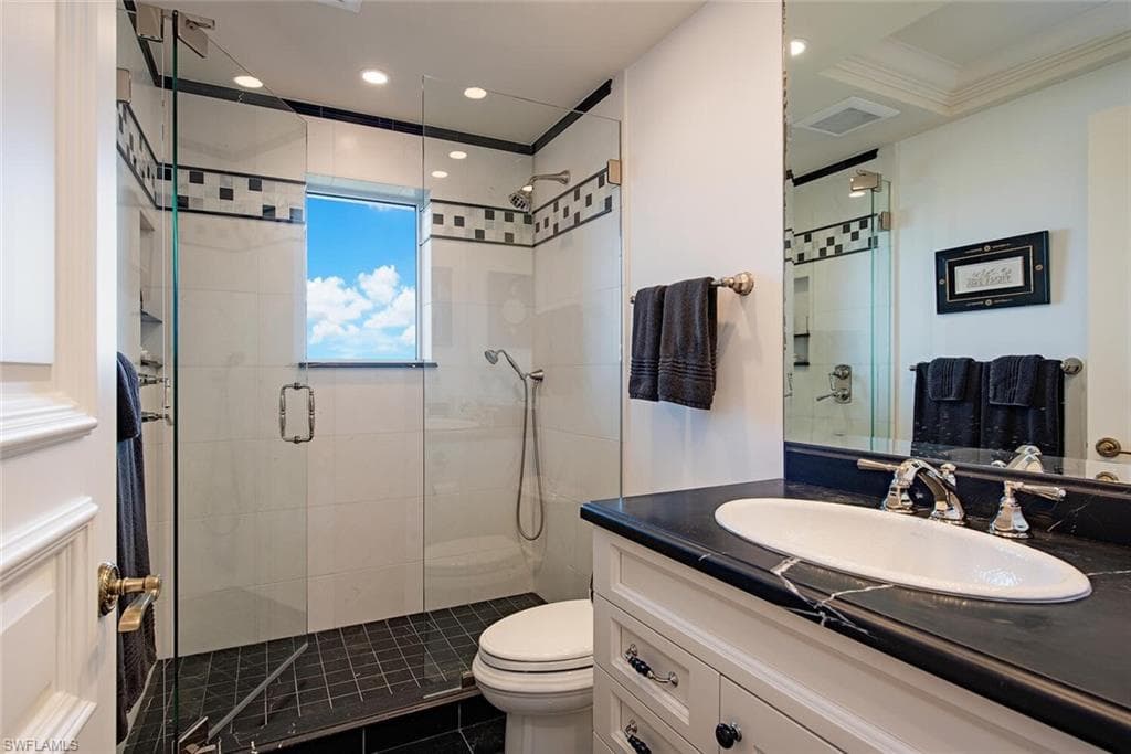 8960 Bay Colony Dr 1502, Naples, FL 34108-15