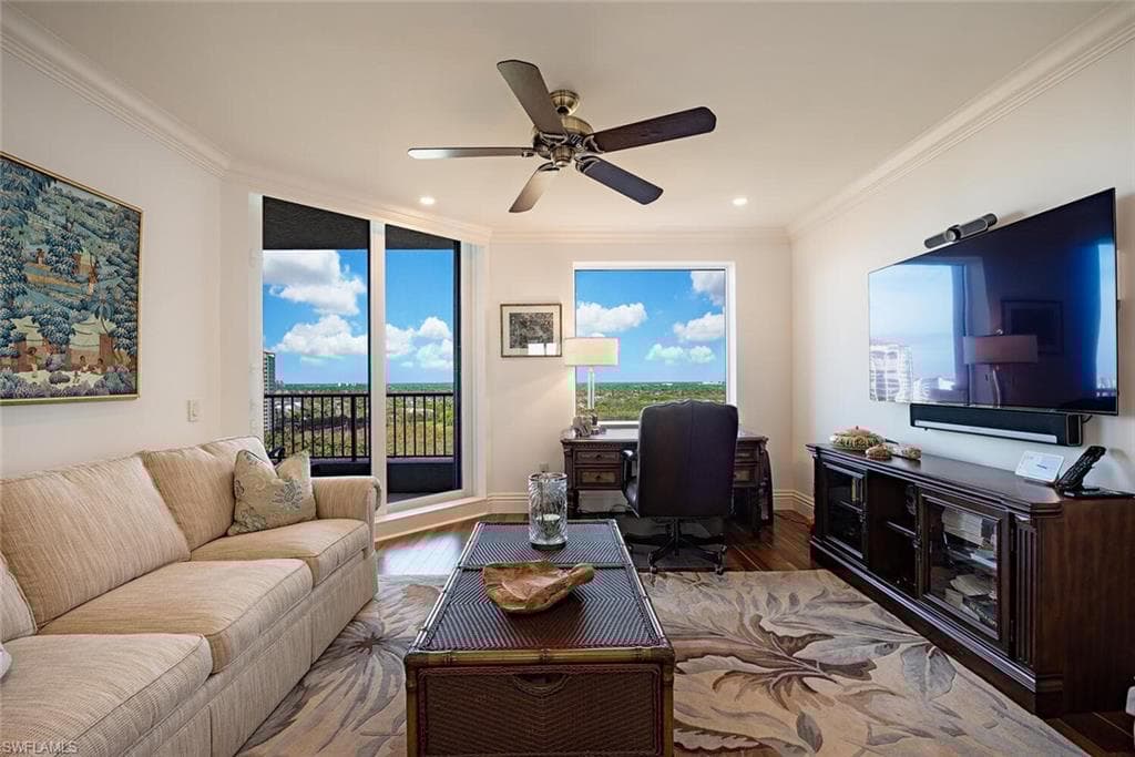 8960 Bay Colony Dr 1502, Naples, FL 34108-16