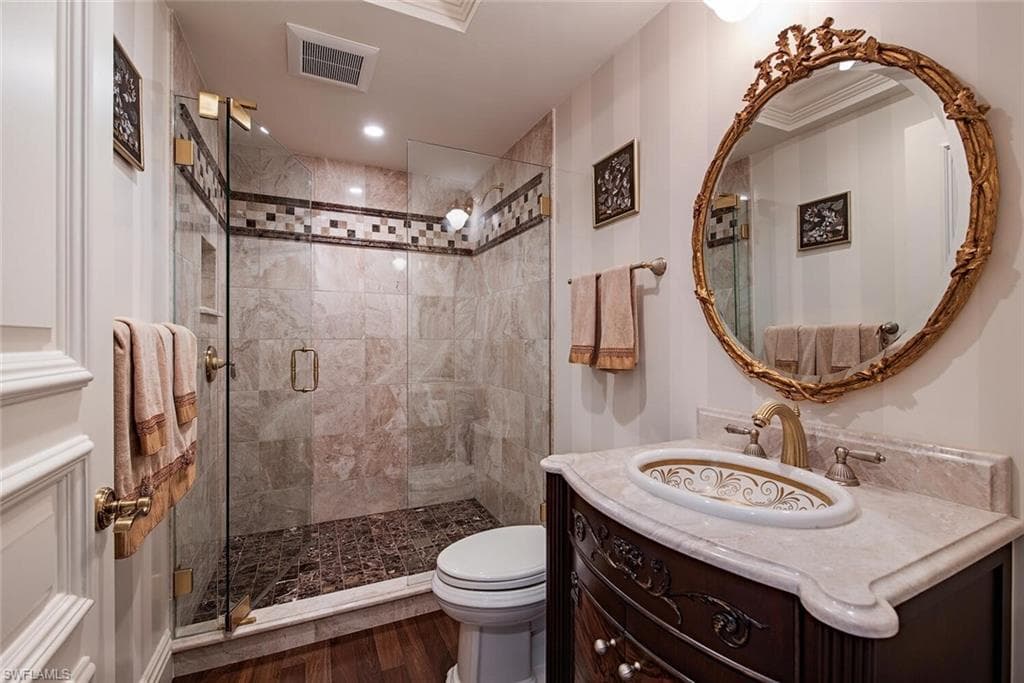 8960 Bay Colony Dr 1502, Naples, FL 34108-17
