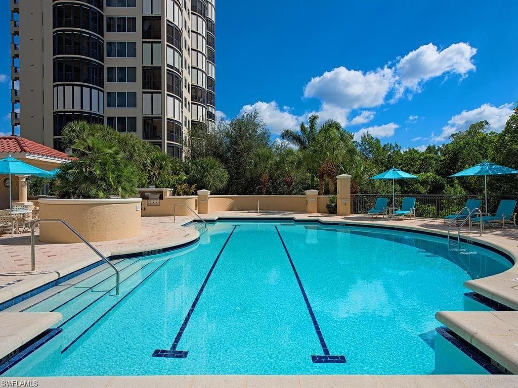 8960 Bay Colony Dr 1502, Naples, FL 34108-23