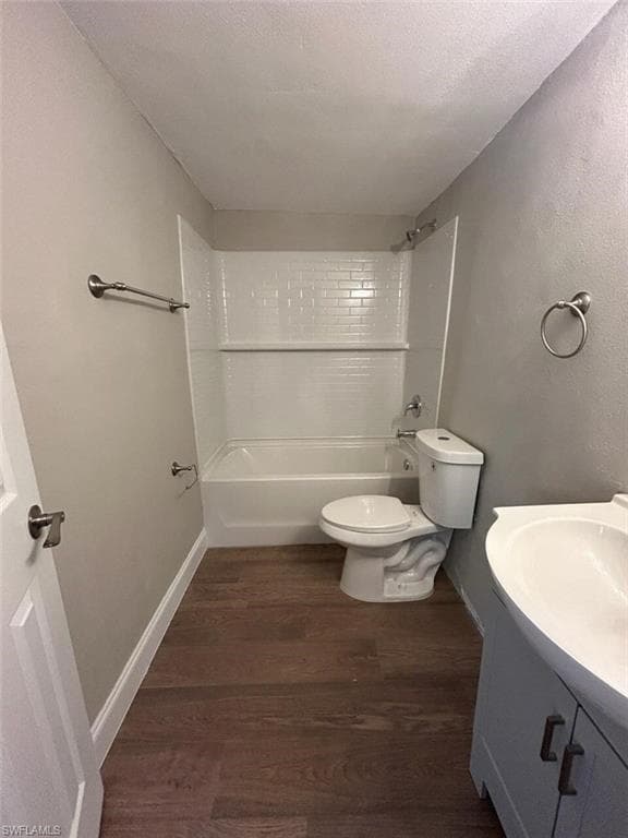 447 Clark St, North Fort Myers, FL 33903-5