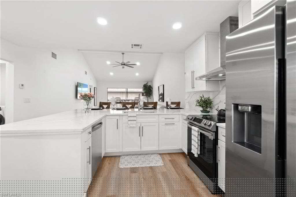 5697 Rattlesnake Hammock Rd 202c, Naples, FL 34113-29