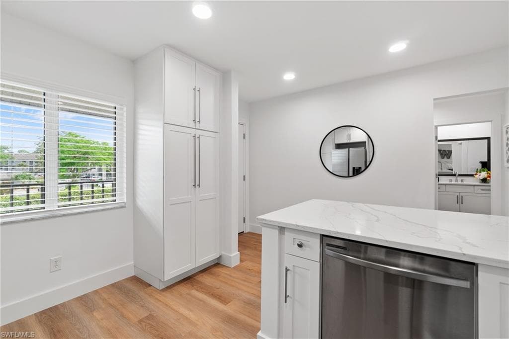 5697 Rattlesnake Hammock Rd 202c, Naples, FL 34113-30