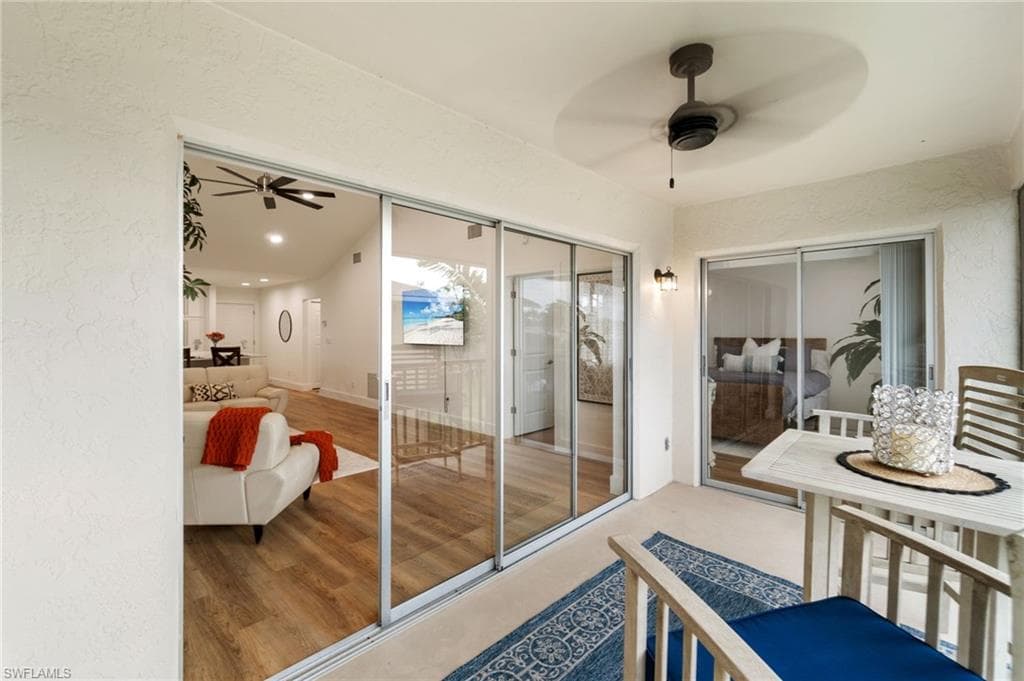 5697 Rattlesnake Hammock Rd 202c, Naples, FL 34113-32