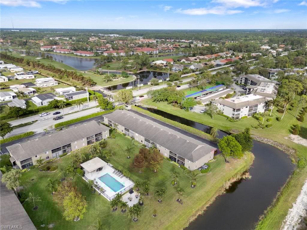 5697 Rattlesnake Hammock Rd 202c, Naples, FL 34113-38