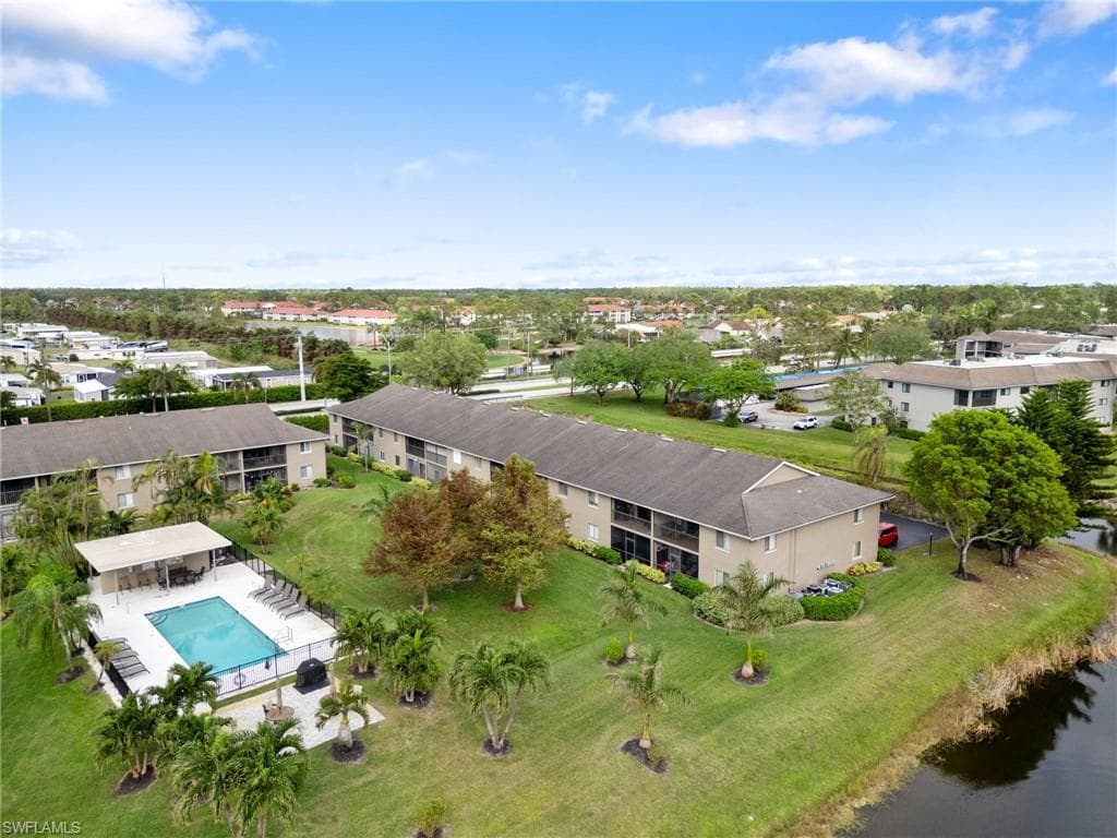 5697 Rattlesnake Hammock Rd 202c, Naples, FL 34113-42