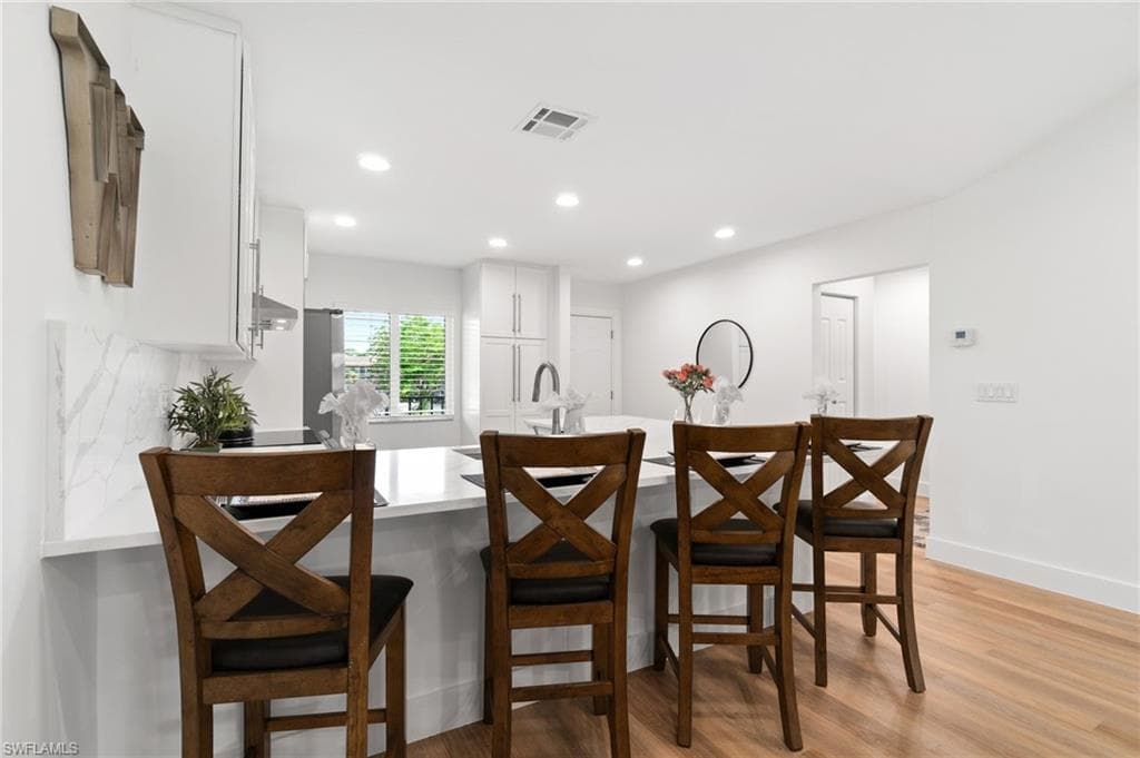 5697 Rattlesnake Hammock Rd 202c, Naples, FL 34113-8
